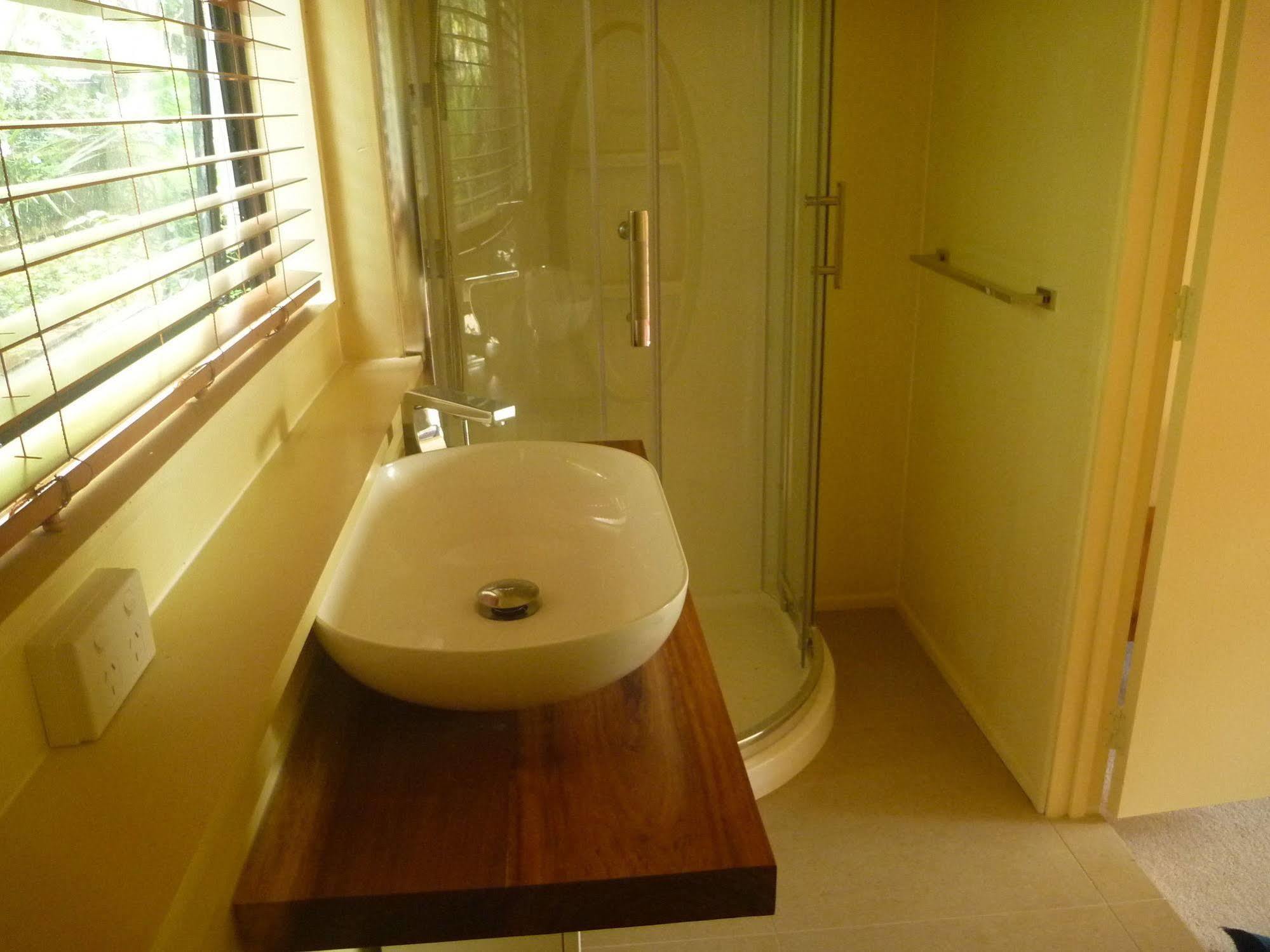 Pohutukawa Coast Bnb Te Puru Extérieur photo