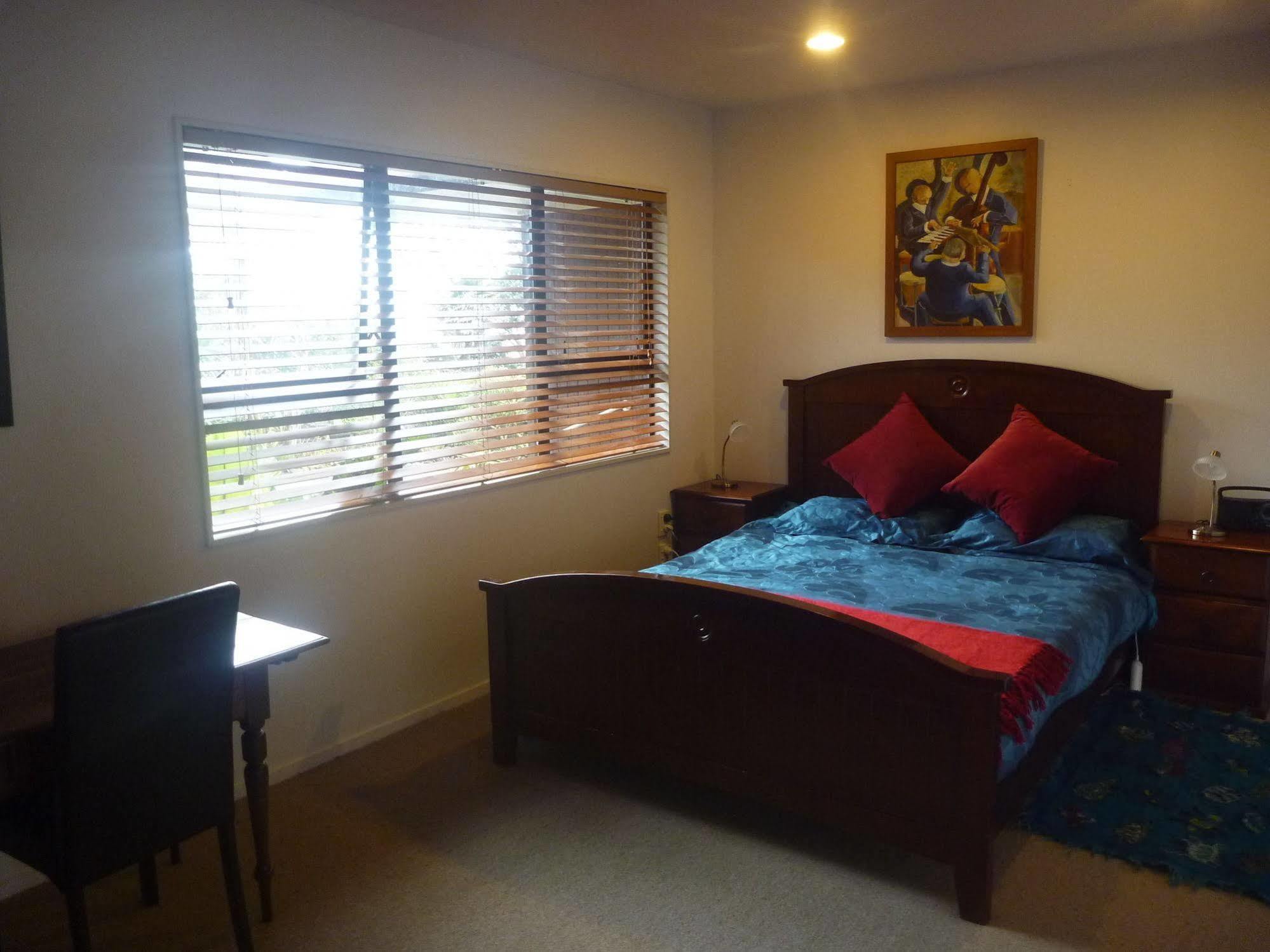 Pohutukawa Coast Bnb Te Puru Extérieur photo